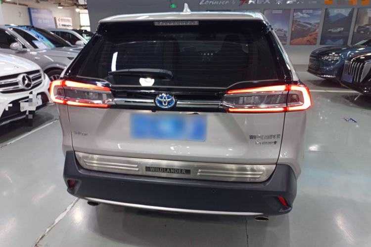Used Toyota Wildlander 2022 Dual-Motor 2.5L E-CVT 4x4 Luxury PLUS Edition