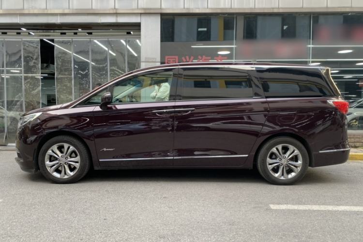 Used Buick GL8 2018 28T Avenir Avia China VI Standard