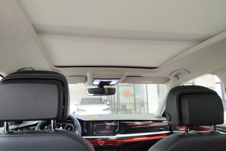 Used Volkswagen Passat 2025 Outstanding Model 330TSI Starry Elite Edition