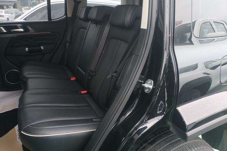 Used Tank 300 2021 City Edition 2.0T—Truly Stylish
