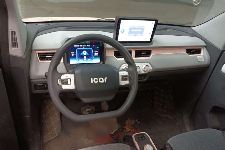 Used Chery QQ Ice Cream 2022 170km Sundae Phosphate Lithium-Ion
