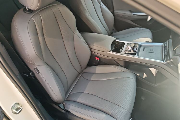 Used BYD Seal 07 DM-i 2025 Intelligent Driving Version DM-i 1.5L 125 km Prestige Edition
