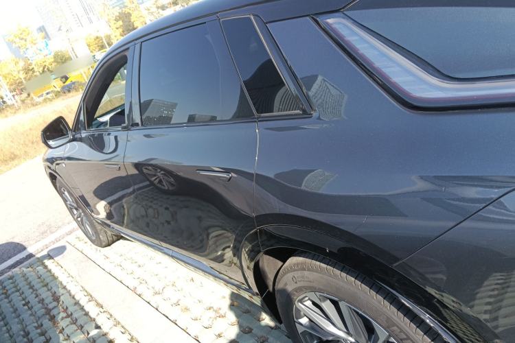 Used Cadillac LYRIQ 2022 Four-Wheel-Drive High-Performance Deluxe Edition
