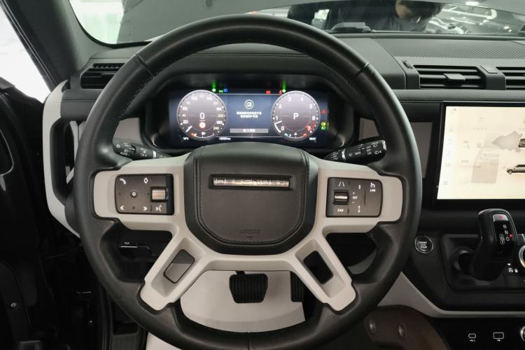 Used Land Rover Defender 2023 Facelift 110 3.0T P400 X-DYNAMIC HSE
