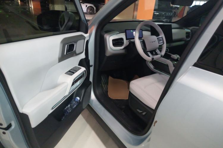 Used  Titanium 3 2025 501 km Range Rear-Wheel Drive Intelligent Driving Max Edition
