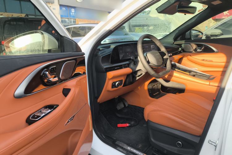 Used  Lingyun 2025 400T Four-Wheel-Drive International Version
