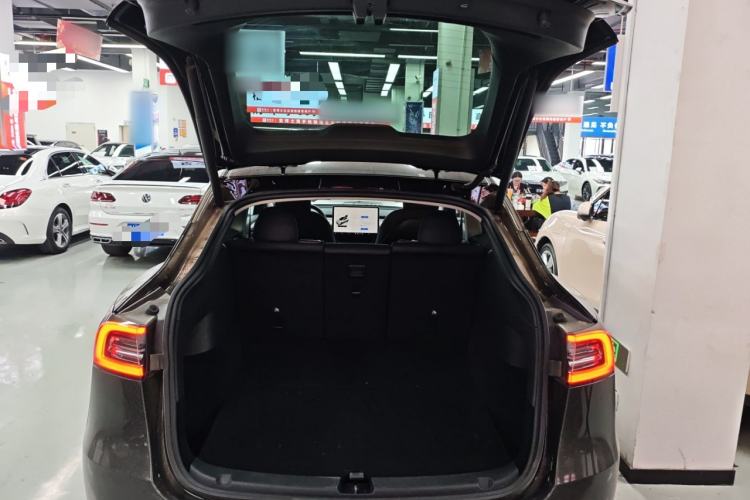 Used Tesla Model Y 2022 Rear-Wheel-Drive Version
