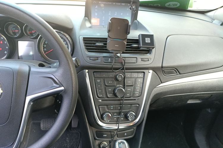 Used Buick Encore 2015 1.4T Automatic Two-Wheel Drive Urban Elite Version