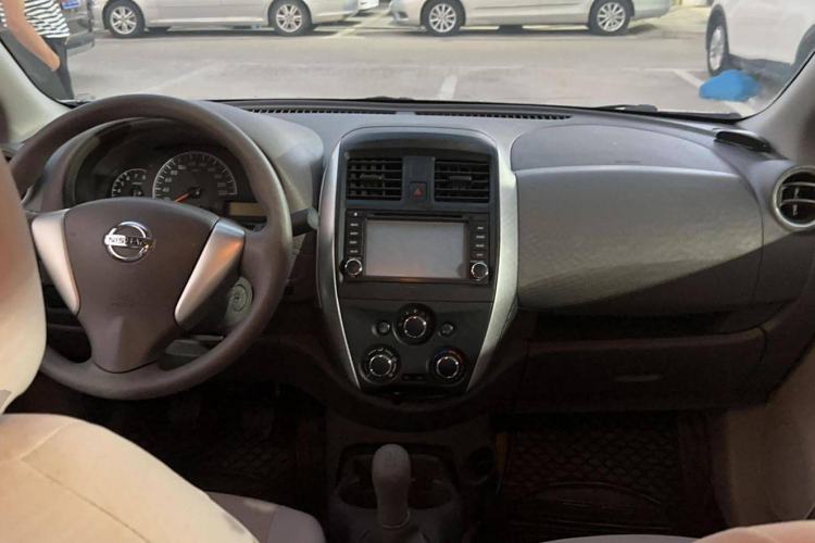 Used Nissan Sunny 2014 1.5XE Manual Comfort Edition
