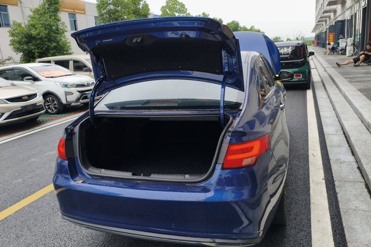 Used Geely Auto Emgrand GL 2020 1.4T Manual Luxury Model
