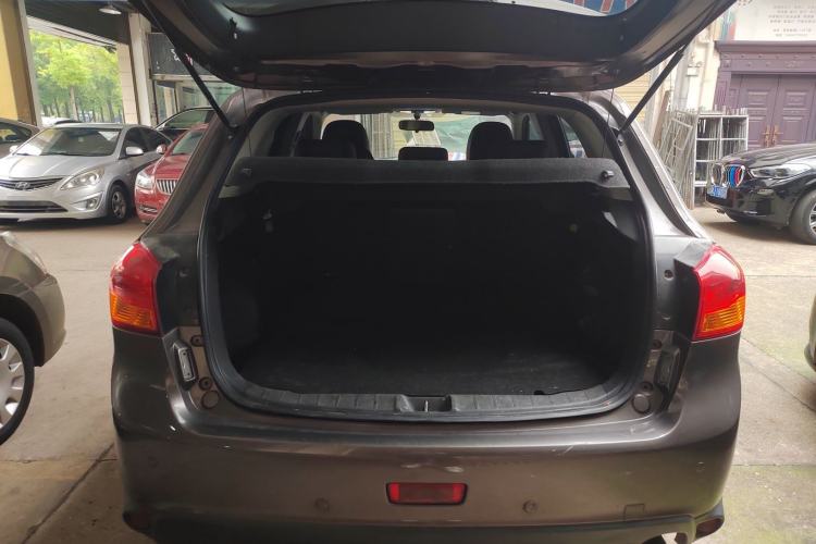 Used Mitsubishi ASX 2016 2.0L CVT Two-Wheel Drive Navigation Edition
