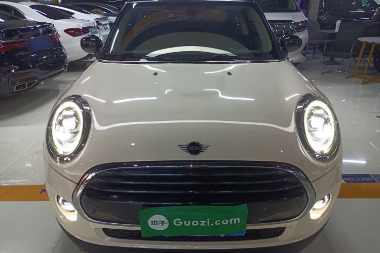 Used  MINI 2019 1.5T COOPER Artist
