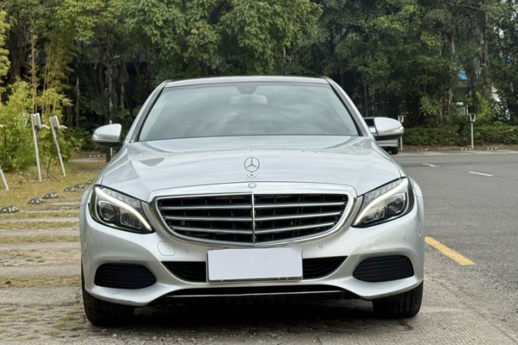 Used Mercedes-Benz C-Class 2016 C 200 L
