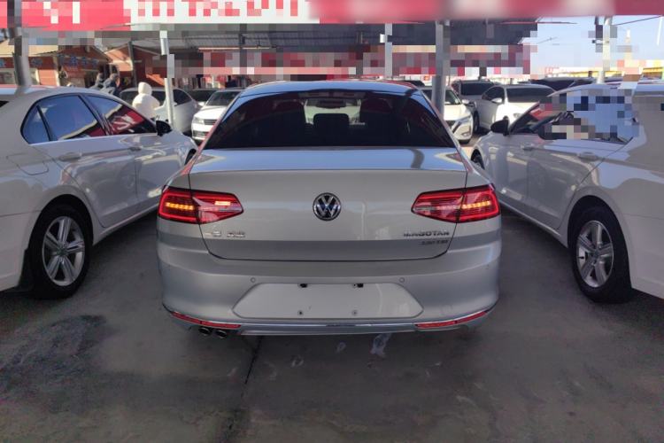 Used Volkswagen Magotan 2017 330TSI DSG Leading Model