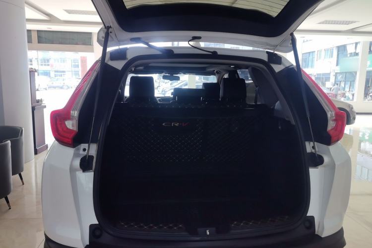 Used Honda CR-V 2017 240TURBO CVT Front-Wheel Drive Fashion Edition