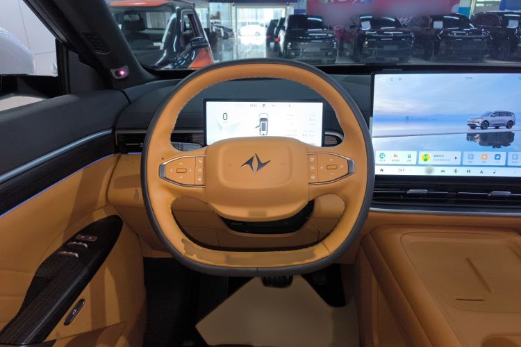 Used  eπ008 2025 210 Ultra LikeYi Edition 5-Seater