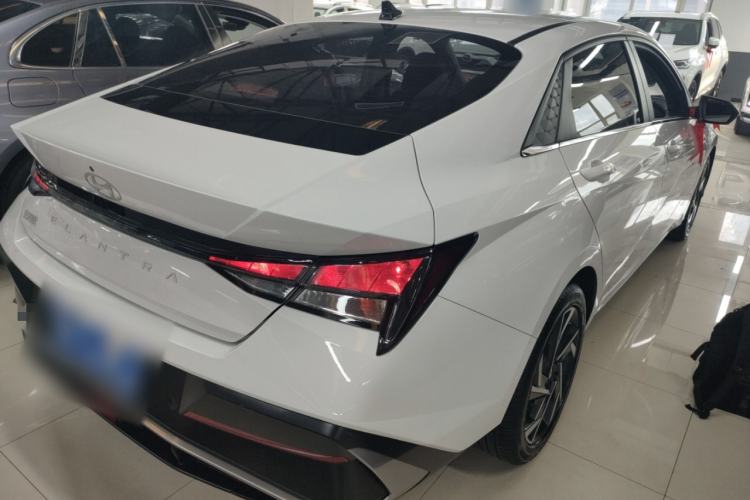 Used Hyundai Elantra 2023 1.5L CVT GLX Elite Edition
