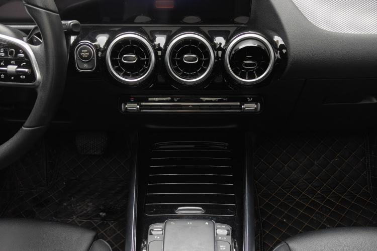 Used Mercedes-Benz GLA 2023 GLA 200