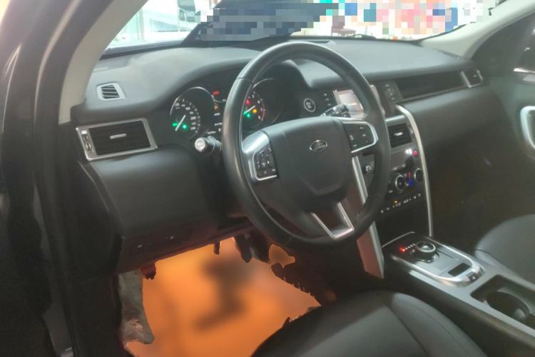 Used Land Rover Discovery Sport 2018 240 PS SE Version
