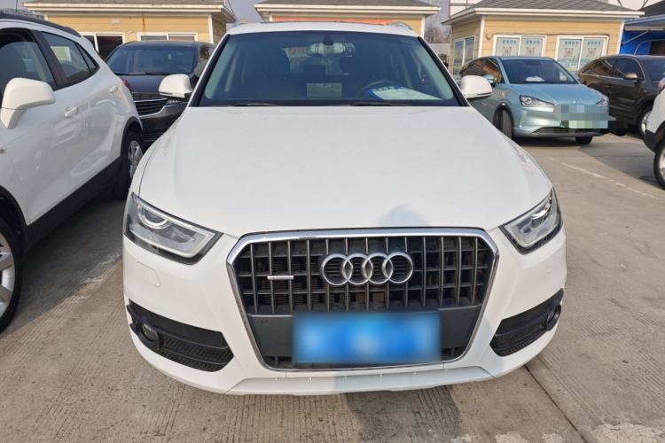 Used Audi Q3 2015 35 TFSI quattro Comfort model
