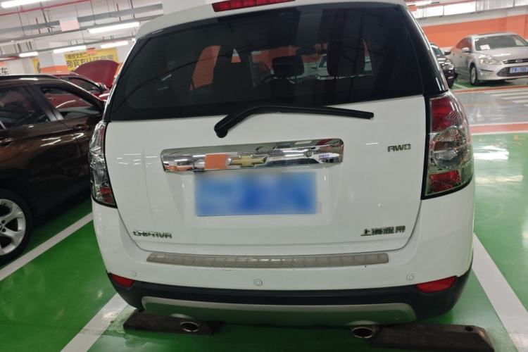 Used Chevrolet Captiva 2014 2.4L 4x4 Flagship Edition 7 Seats
