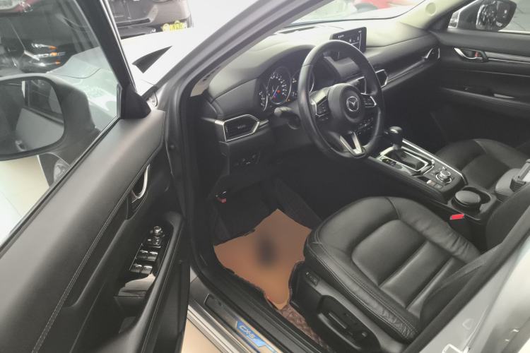 Used Mazda CX-5 2017 2.5L Automatic 2WD ZhiZun Version China V Standard