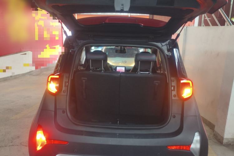 Used Chery Little Ant 2022 Restyled Version Sweet Pink Edition Half-Sugar Version 28.8 kWh 30 kW 301 km
