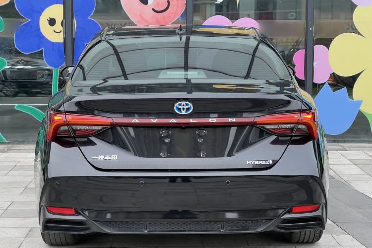 Used Toyota Avalon 2022 Dual-Engine 2.5L Luxury Edition