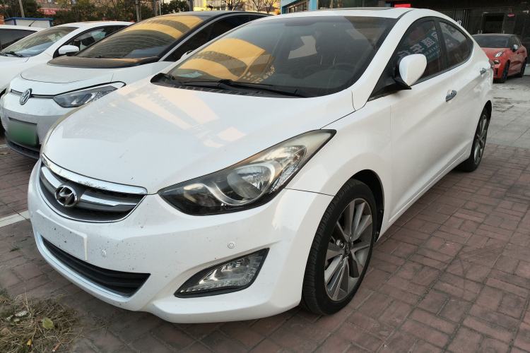 Used Hyundai Elantra 2015 1.6L Automatic Luxury Model