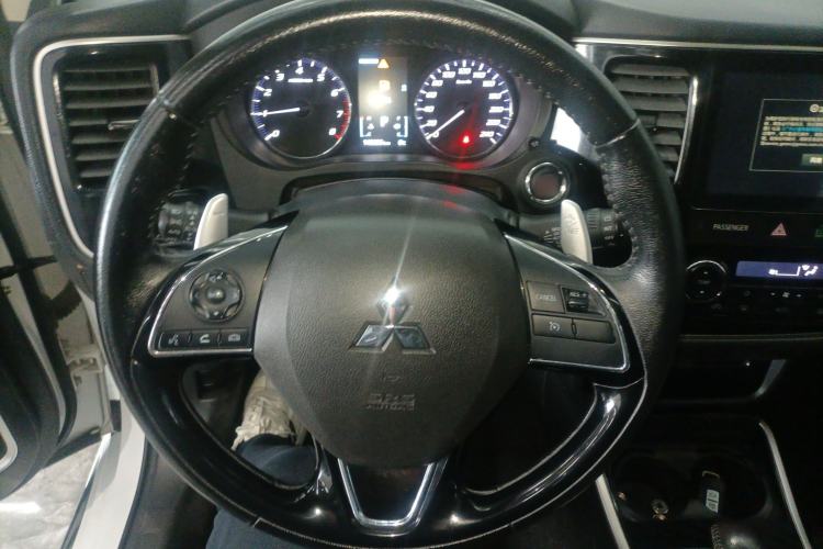 Used Mitsubishi Outlander 2021 2.4L 4x4 Comfort Edition 5 Seats