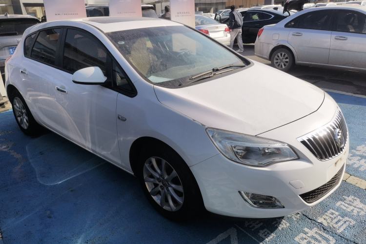 Used Buick GT 2013 XT 1.6L Automatic Fashion Edition