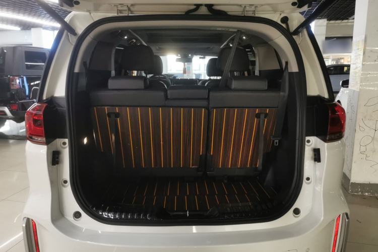 Used GAC Trumpchi M8 2021 Master Series 390T Prestige Edition
