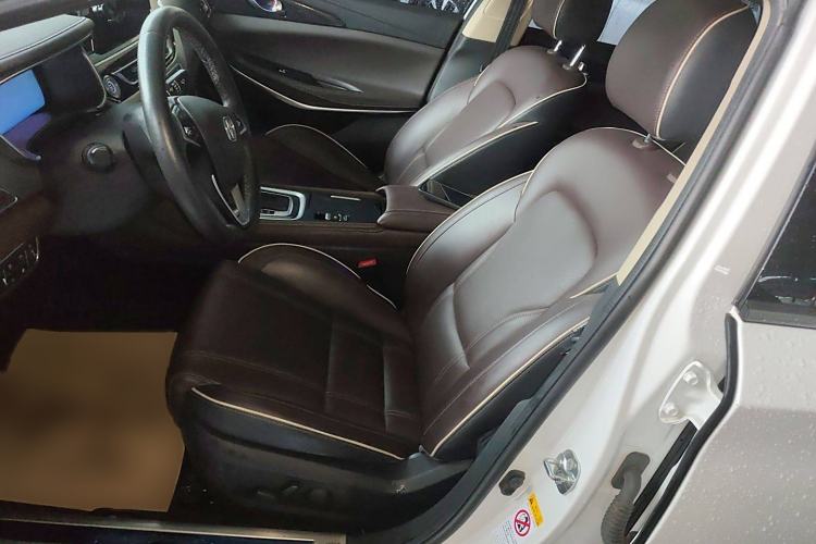 Used Changan Raeton CC 2018 1.5T Automatic Zunya Model China V Standard
