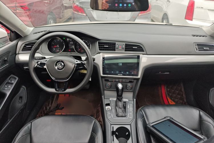 Used Volkswagen Lamando 2017 230TSI DSG Fashion Edition
