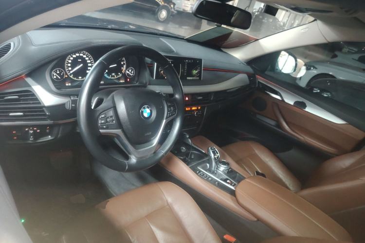 Used BMW X6 2015 xDrive35i Leading Model
