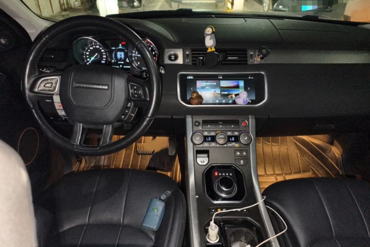 Used Land Rover Range Rover Evoque 2018 240 PS SE Smart Brilliance Edition
