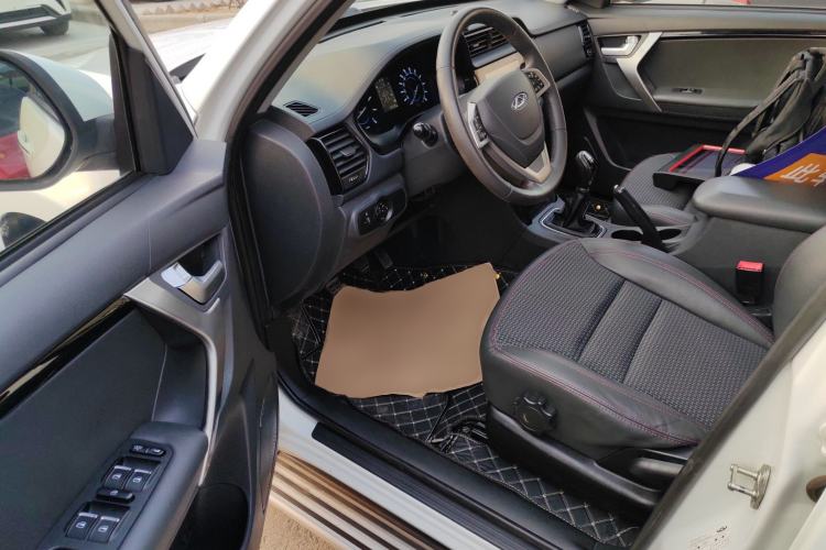 Used Chery Tiggo 3 2016 1.6L Manual ZhiShang Edition
