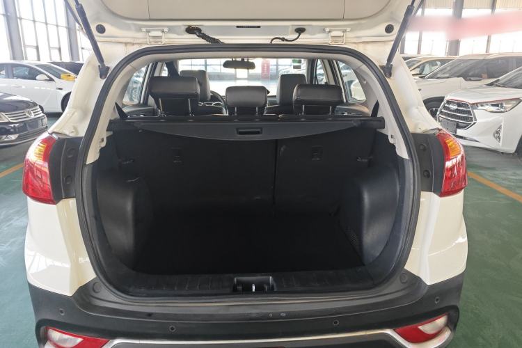 Used  Refine S3 2016 1.5L CVT Luxury Smart Version