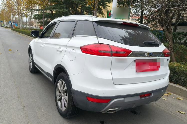 Used Geely Auto Emgrand X7 Sport 2016 2.0L Manual Smart Connect Version
