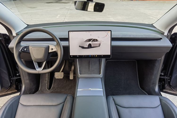 Used Tesla Model Y 2025 Rear-Wheel Drive First Edition
