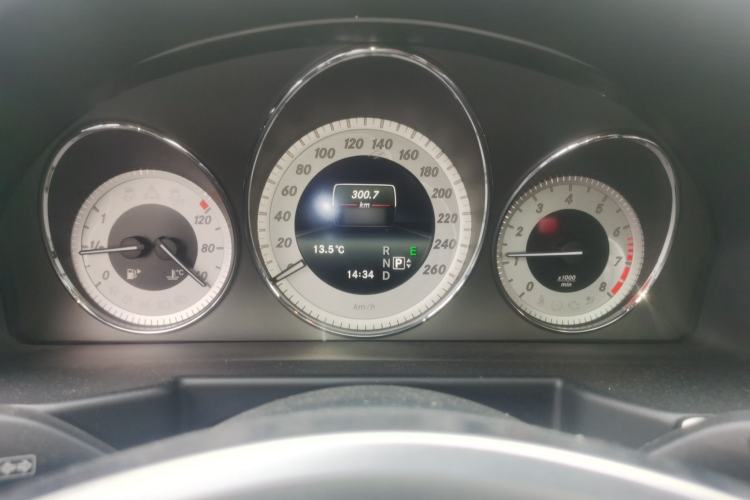 Used Mercedes-Benz GLK-Class 2015 GLK 300 4MATIC Fashion Edition Ultimate Version
