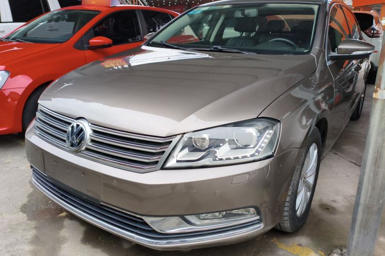 Used Volkswagen Magotan 2015 Facelift 1.8TSI Luxury Model
