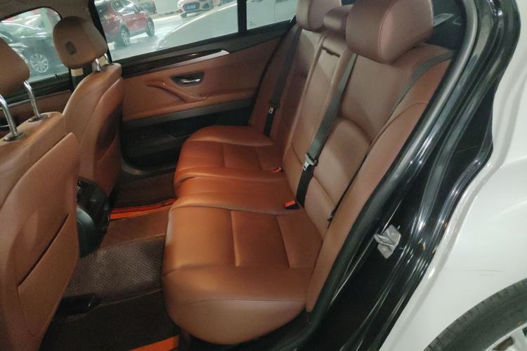 Used BMW 5 Series 2014 525Li Leading Model
