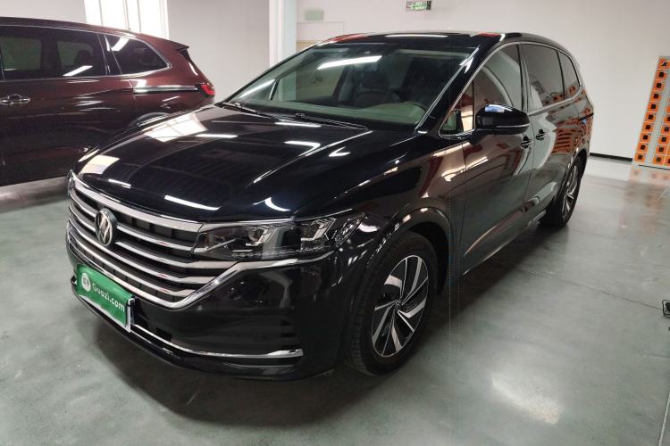 Used Volkswagen Viloran 2024 380TSI Luxury Edition
