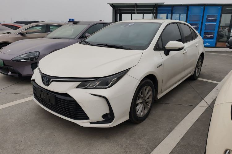 Used Toyota Corolla 2021 Dual-Motor 1.8L E-CVT Elite Edition