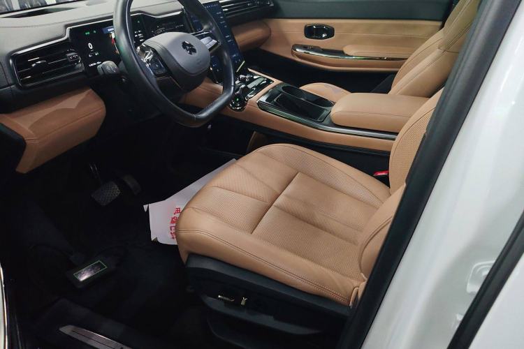 Used Nio ES8 2020 415 km Range 6-Seater Version

