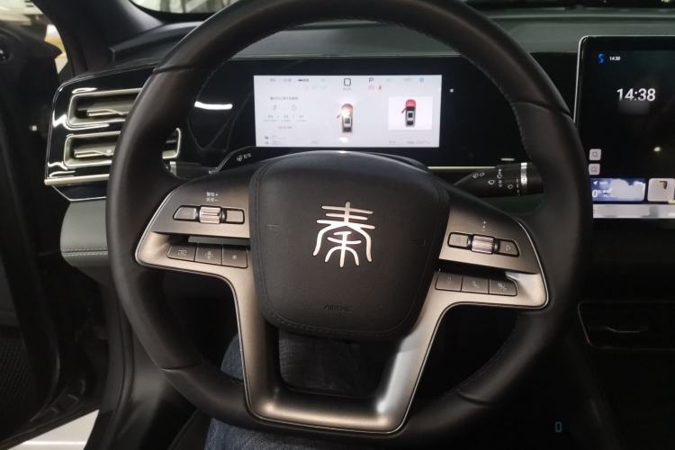 Used BYD Qin L 2025 DM-i Smart Drive 80KM Leading Model
