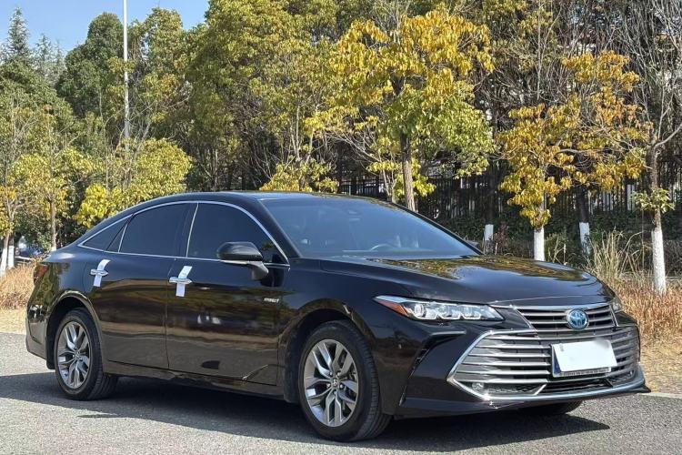 Used Toyota Avalon 2019 Dual-Engine 2.5L Luxury Edition China V Standard
