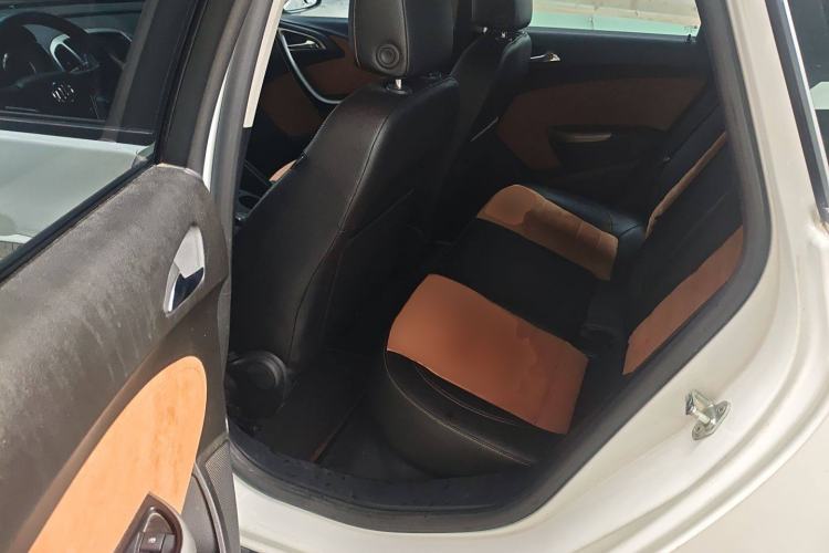 Used Buick GT 2014 XT 1.6L Automatic Fashion Edition
