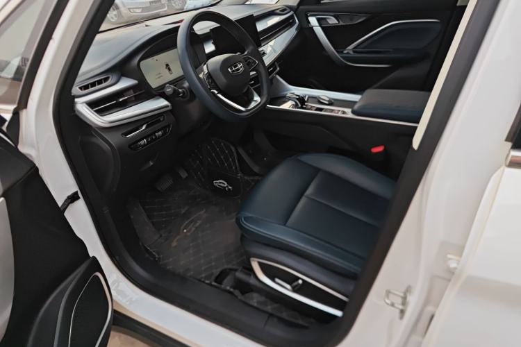 Used Geely Auto Jiajie 2023 Geely Jiaji L 1.5TD DCT Luxury Model
